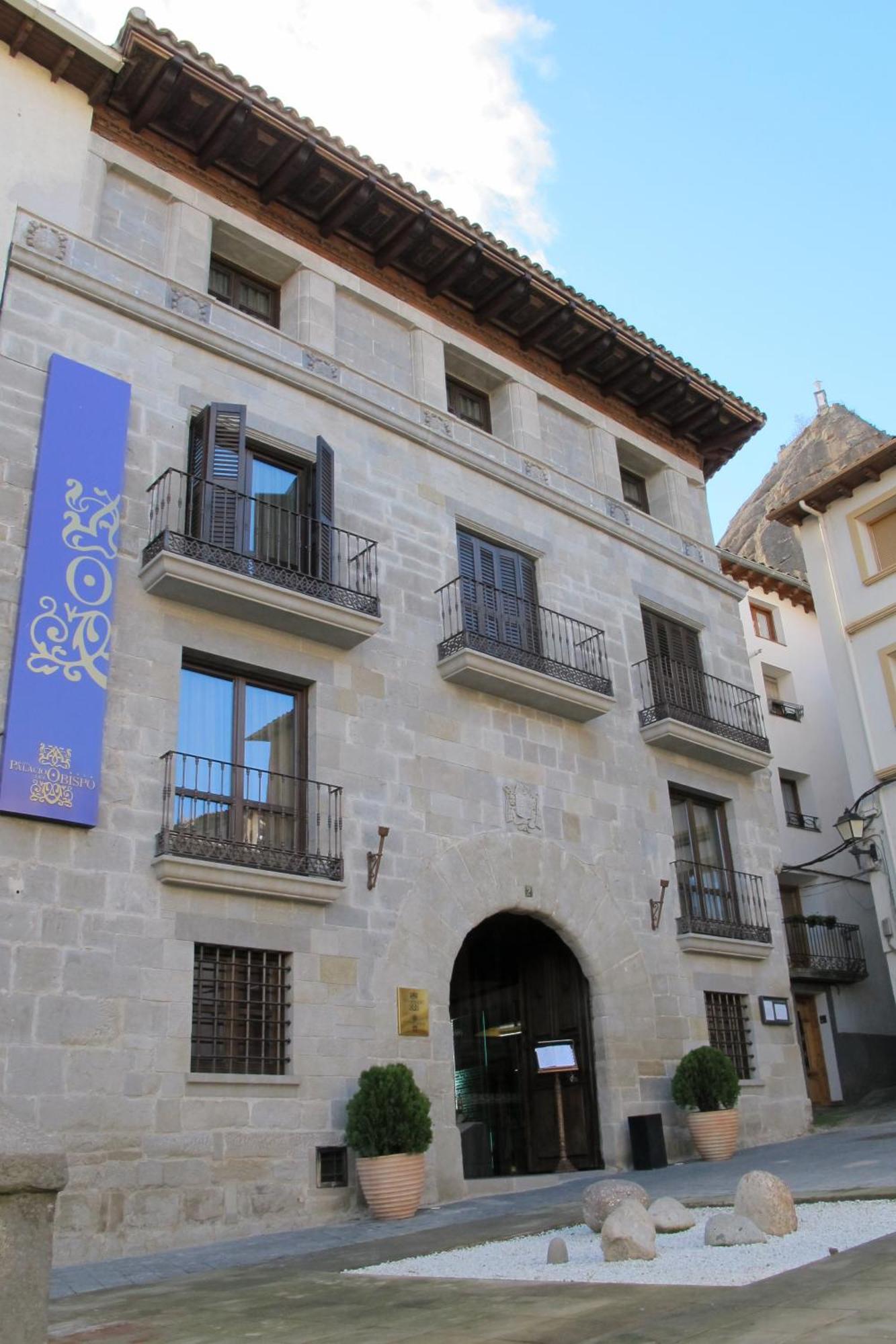 Hotel Palacio Del Obispo Graus Ngoại thất bức ảnh