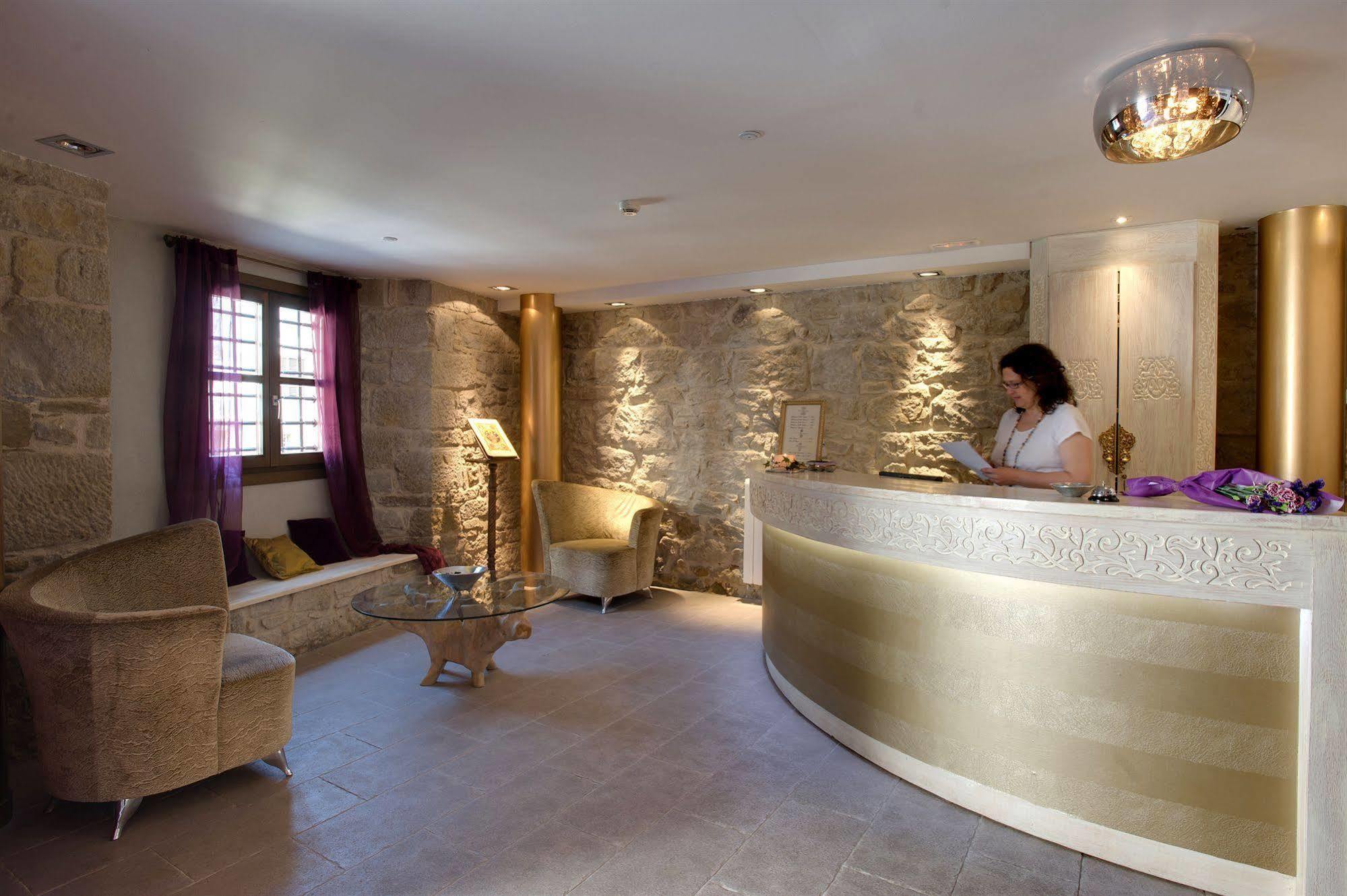 Hotel Palacio Del Obispo Graus Ngoại thất bức ảnh